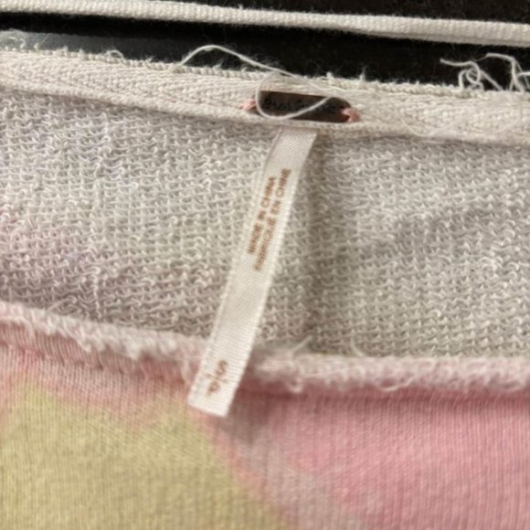 Free People Tie-Dye Pullover Sweatshirt! Size S 🌟 - Picture 6 of 8